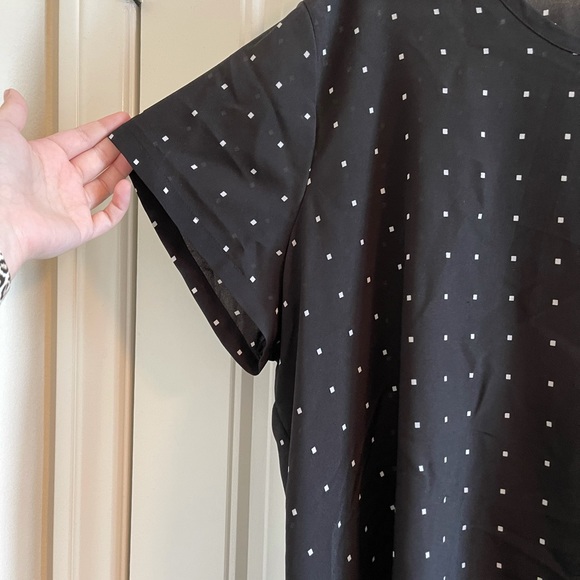 Old Navy Top - Picture 3 of 3